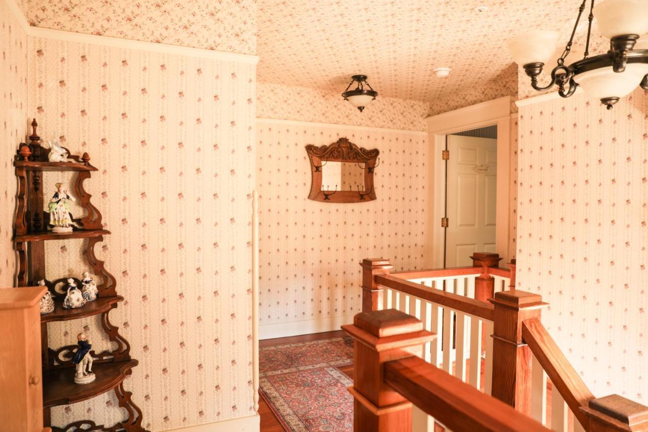 The Old St Angela Inn Πασίφικ Γκρόουβ Εξωτερικό φωτογραφία